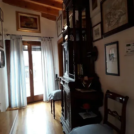 Mansarda Villavetro Apartmán
